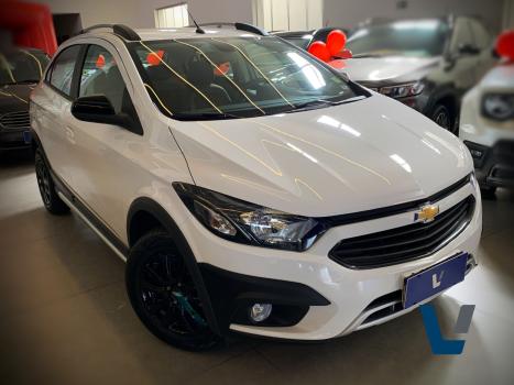 CHEVROLET Onix Hatch 1.4 4P FLEX ACTIV AUTOM�TICO, Foto 3
