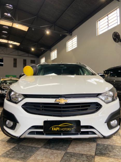 CHEVROLET Onix Hatch 1.4 4P FLEX ACTIV AUTOM�TICO, Foto 2