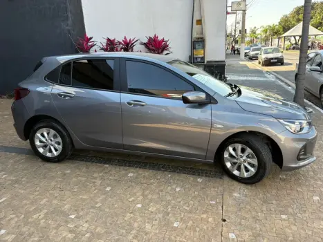 CHEVROLET Onix Hatch 1.0 12V 4P FLEX LT, Foto 3