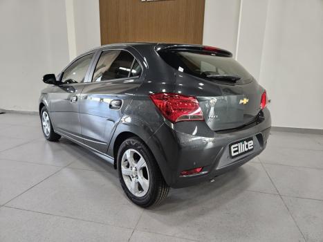 CHEVROLET Onix Hatch 1.4 4P FLEX LT, Foto 2
