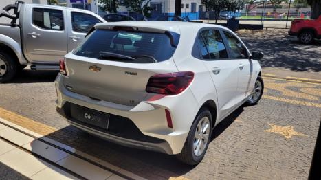 CHEVROLET Onix Hatch 1.0 12V 4P FLEX LT TURBO, Foto 8