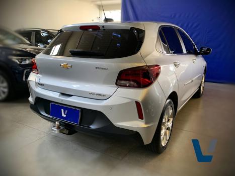 CHEVROLET Onix Hatch 1.0 12V 4P FLEX PREMIER TURBO AUTOMÁTICO, Foto 4