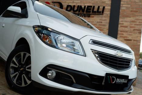 CHEVROLET Onix Hatch 1.4 4P FLEX LTZ, Foto 2