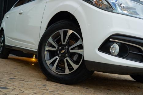 CHEVROLET Onix Hatch 1.4 4P FLEX LTZ, Foto 6