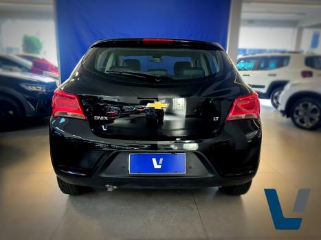 CHEVROLET Onix Hatch 1.0 4P FLEX LT, Foto 5