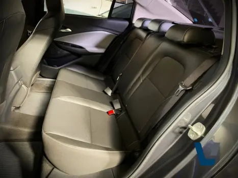 CHEVROLET Onix Sedan 1.0 12V 4P FLEX PREMIER PLUS TURBO AUTOMÁTICO, Foto 10 CHEVROLET Onix Sedan 1.0 12V 4P FLEX PREMIER PLUS TURBO AUTOMÁTICO, Foto 10