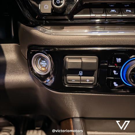 CHEVROLET Silverado 5.3 V8 1500 HIGH COUNTRY CABINE DUPLA 4X4 AUTOM�TICO, Foto 18