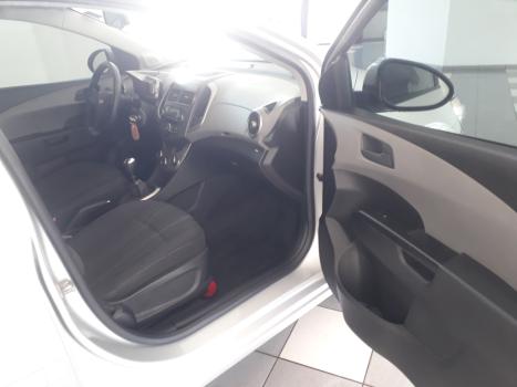 CHEVROLET Sonic Hatch 1.6 16V 4P LT FLEX, Foto 3