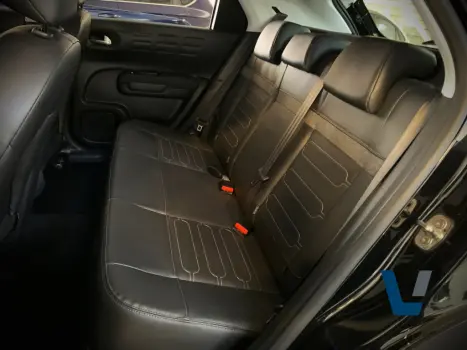CITROEN C4 Cactus 1.6 16V 4P FLEX SHINE PACK THP TURBO AUTOMÁTICO, Foto 11 CITROEN C4 Cactus 1.6 16V 4P FLEX SHINE PACK THP TURBO AUTOMÁTICO, Foto 11