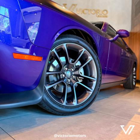 DODGE Challenger 5.7 V8 R/T HEMI, Foto 6