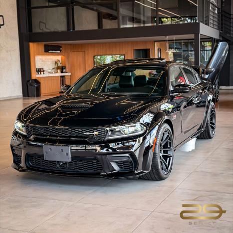 DODGE Charger 6.4 V8 32V HEMI SRT AUTOM�TICO, Foto 1