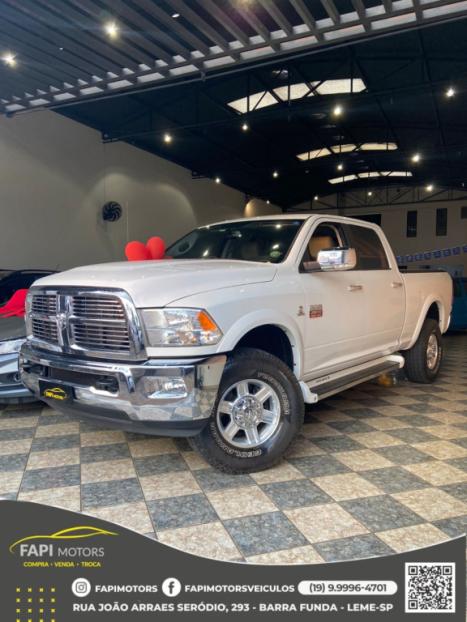 DODGE Ram 6.7 I6 24V 4P 2500 LARAMIE 4X4 TURBODIESEL  AUTOMÁTICO CABINE DUPLA, Foto 1 DODGE Ram 6.7 I6 24V 4P 2500 LARAMIE 4X4 TURBODIESEL  AUTOMÁTICO CABINE DUPLA, Foto 1
