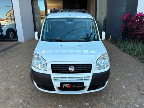 FIAT Doblo 1.8 16V 4P FLEX ESSENCE 7 LUGARES, Foto 2