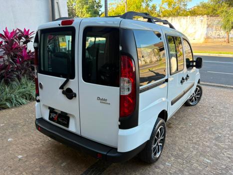 FIAT Doblo 1.8 16V 4P FLEX ESSENCE 7 LUGARES, Foto 6