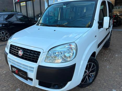 FIAT Doblo 1.8 16V 4P FLEX ESSENCE 7 LUGARES, Foto 8