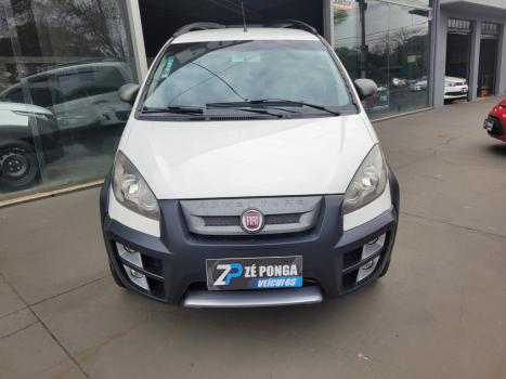 FIAT Idea 1.8 4P ADVENTURE FLEX, Foto 4
