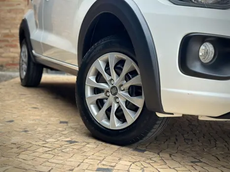 FIAT Mobi 1.0 4P FLEX EVO LIKE, Foto 3