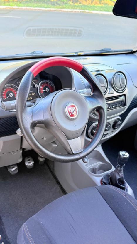 FIAT Palio 1.6 16V 4P FLEX SPORTING, Foto 2