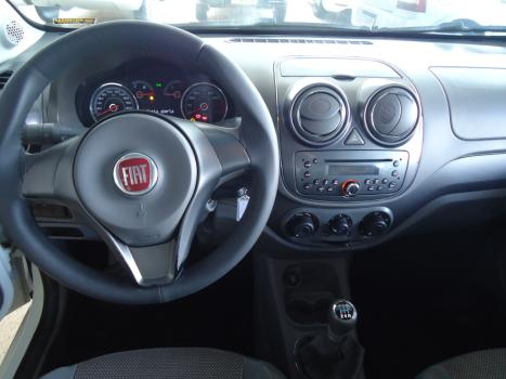 FIAT Palio 1.6 16V 4P FLEX ESSENCE, Foto 8