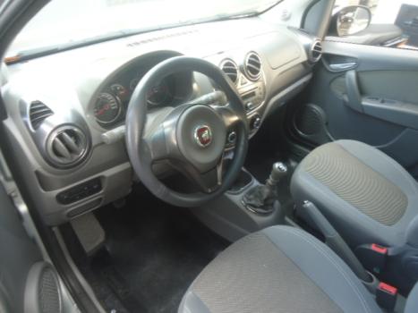 FIAT Palio 1.6 16V 4P FLEX ESSENCE, Foto 4