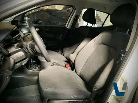 FIAT Pulse 1.0 12V 4P FLEX 200 DRIVE TURBO AUTOMÁTICO CVT, Foto 12