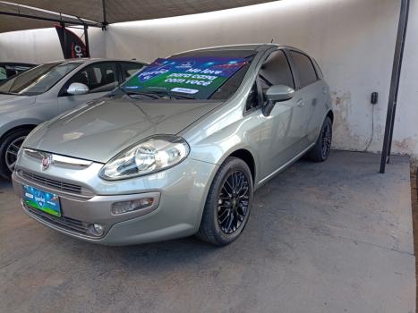 FIAT Punto 1.6 16V 4P ESSENCE FLEX, Foto 2