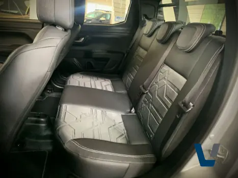 FIAT Strada 1.3 4P FIREFLY FLEX VOLCANO CABINE DUPLA AUTOM�TICO, Foto 11