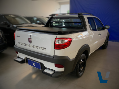 FIAT Strada 1.6 16V FLEX TREKKING CABINE ESTENDIDA, Foto 6