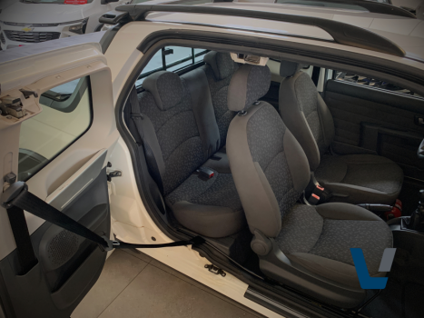 FIAT Strada 1.6 16V FLEX TREKKING CABINE ESTENDIDA, Foto 9