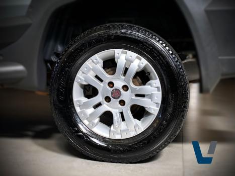 FIAT Strada 1.8 16V FLEX ADVENTURE CABINE ESTENDIDA, Foto 13