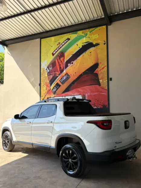 FIAT Toro 1.8 16V 4P FLEX OPENING EDITION AUTOMÁTICO, Foto 6 FIAT Toro 1.8 16V 4P FLEX OPENING EDITION AUTOMÁTICO, Foto 6