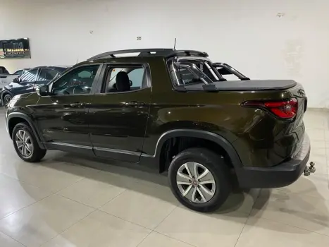 FIAT Toro 1.8 16V 4P FLEX FREEDOM AUTOM�TICO, Foto 10