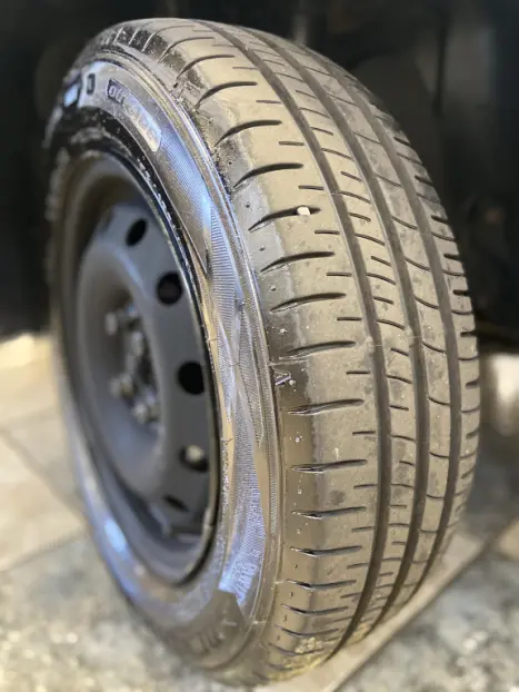 FIAT Uno 1.0 4P FLEX EVO VIVACE CELEBRATION, Foto 10