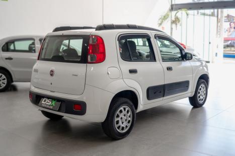 FIAT Uno 1.0 4P FLEX EVO VIVACE CELEBRATION, Foto 4