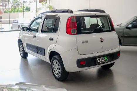 FIAT Uno 1.0 4P FLEX EVO VIVACE CELEBRATION, Foto 5