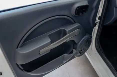 FIAT Uno 1.0 4P FLEX EVO VIVACE CELEBRATION, Foto 10