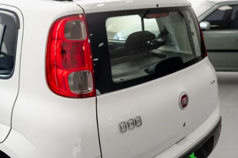 FIAT Uno 1.0 4P FLEX EVO VIVACE CELEBRATION, Foto 13