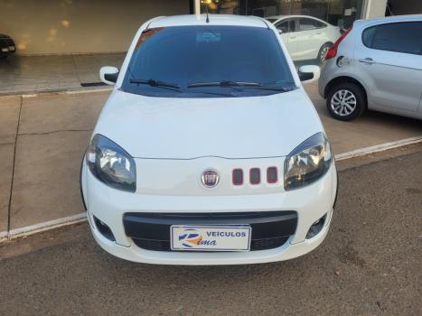 FIAT Uno 1.4 4P FLEX SPORTING, Foto 4