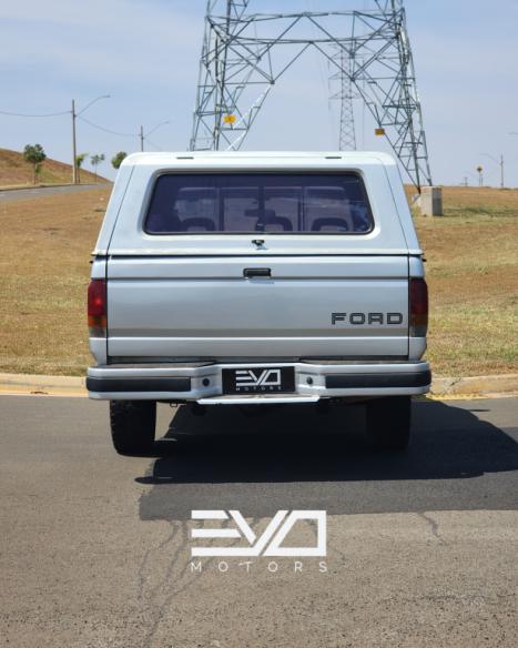 FORD F-1000 2.5 XLT CABINE SIMPLES TURBO DIESEL, Foto 5 FORD F-1000 2.5 XLT CABINE SIMPLES TURBO DIESEL, Foto 5