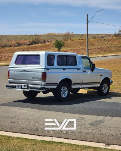 FORD F-1000 2.5 XLT CABINE SIMPLES TURBO DIESEL, Foto 6 FORD F-1000 2.5 XLT CABINE SIMPLES TURBO DIESEL, Foto 6