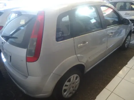 FORD Fiesta Hatch 1.6 4P CLASS FLEX, Foto 5 FORD Fiesta Hatch 1.6 4P CLASS FLEX, Foto 5