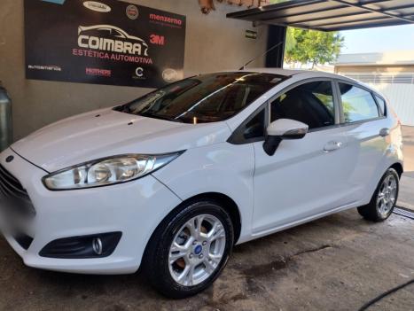 FORD Fiesta Hatch 1.6 16V 4P FLEX SE POWERSHIFT AUTOMÁTICO, Foto 1 FORD Fiesta Hatch 1.6 16V 4P FLEX SE POWERSHIFT AUTOMÁTICO, Foto 1