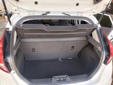 FORD Fiesta Hatch 1.6 16V 4P FLEX SE POWERSHIFT AUTOMÁTICO, Foto 5 FORD Fiesta Hatch 1.6 16V 4P FLEX SE POWERSHIFT AUTOMÁTICO, Foto 5