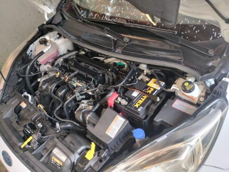 FORD Fiesta Hatch 1.6 16V 4P FLEX SE POWERSHIFT AUTOMÁTICO, Foto 8 FORD Fiesta Hatch 1.6 16V 4P FLEX SE POWERSHIFT AUTOMÁTICO, Foto 8