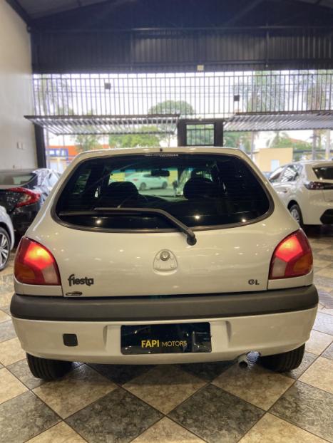 FORD Fiesta Hatch 1.0 4P GL CLASS, Foto 3