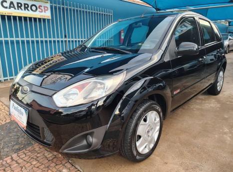 FORD Fiesta Hatch 1.6 4P FLEX, Foto 2