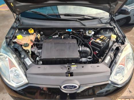 FORD Fiesta Hatch 1.6 4P FLEX, Foto 4