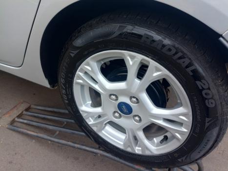 FORD Fiesta Hatch 1.5 16V 4P SE FLEX, Foto 5