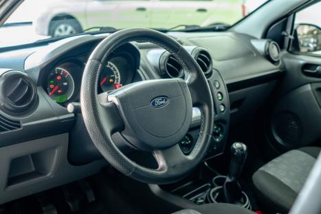 FORD Fiesta Hatch 1.0 4P FLEX, Foto 9