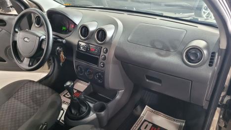 FORD Fiesta Hatch 1.0 4P, Foto 8